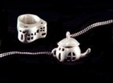 Windows_teapot_and_ring