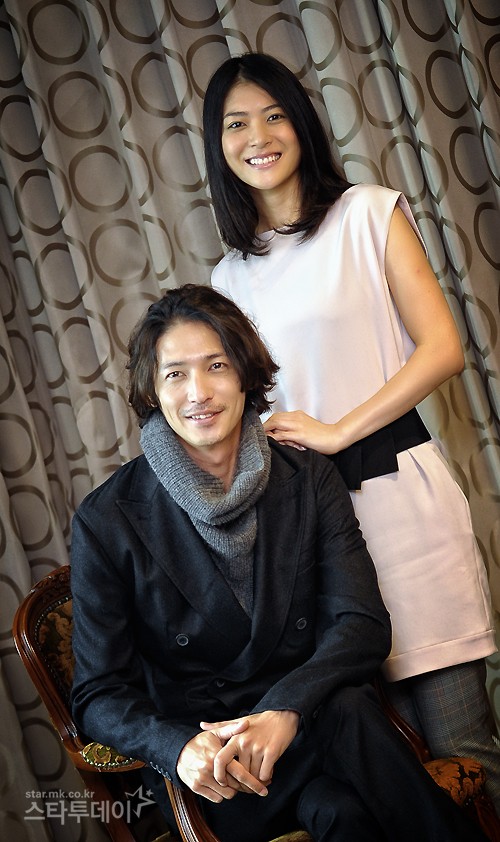 100903 上野树里和<em>玉木宏</em>在乐天饭店接受采访