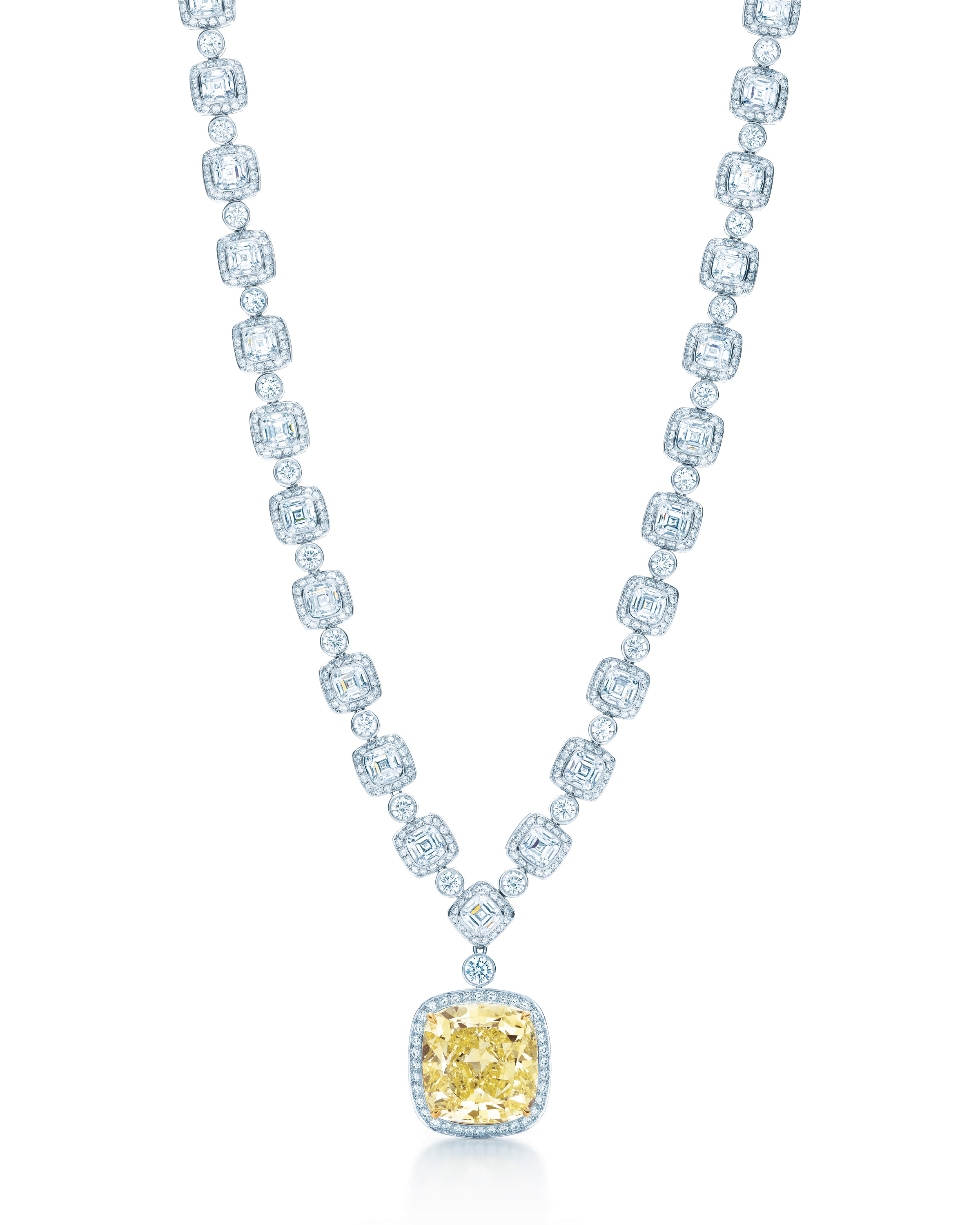 在黄钻回馈中抽到一个合金项链,那个是什么奖