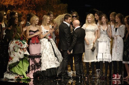 Dolce Gabbana 2006春夏米兰时装周 像明星那